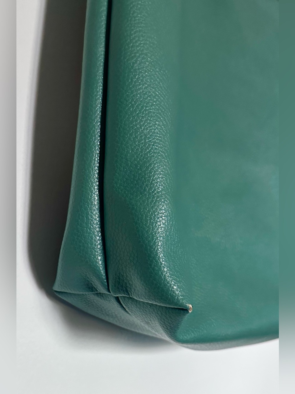 Chala Teal Cat Appliqué Tote Bag - Picture 8 of 11
